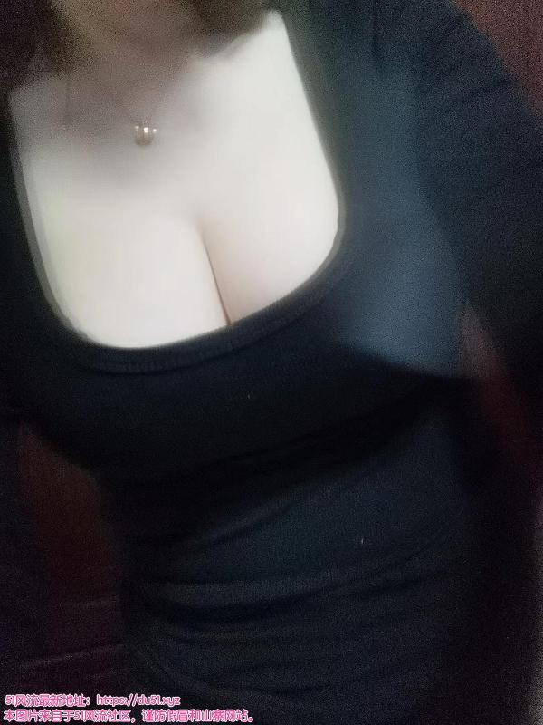 莫邪路大奶服务系熟女