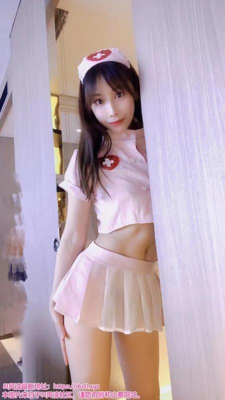 西乡小丸子 嫩穴磨棒