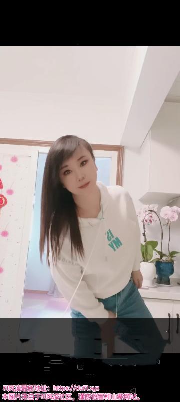 苜蓿园熟女田恬