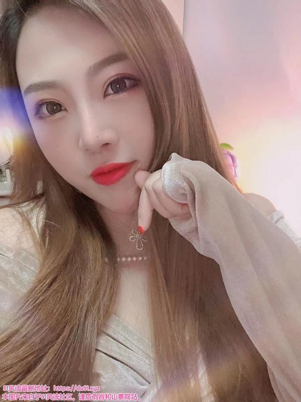 美容院莎莎美女