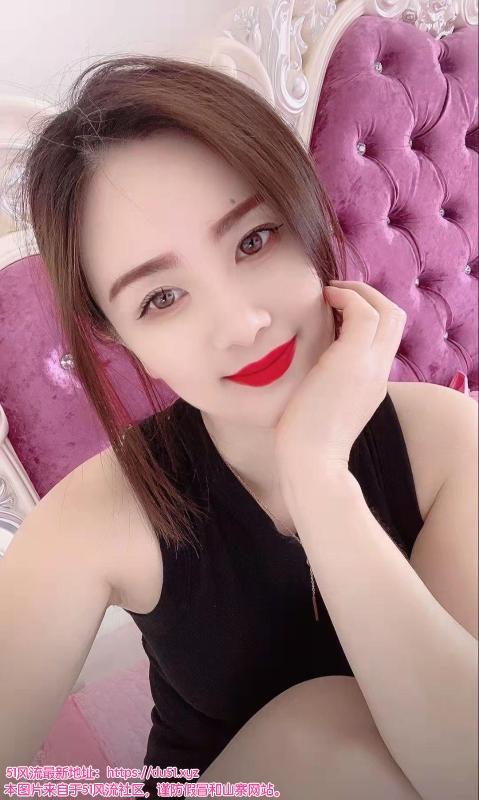 蜀山性感轻熟服务美妇