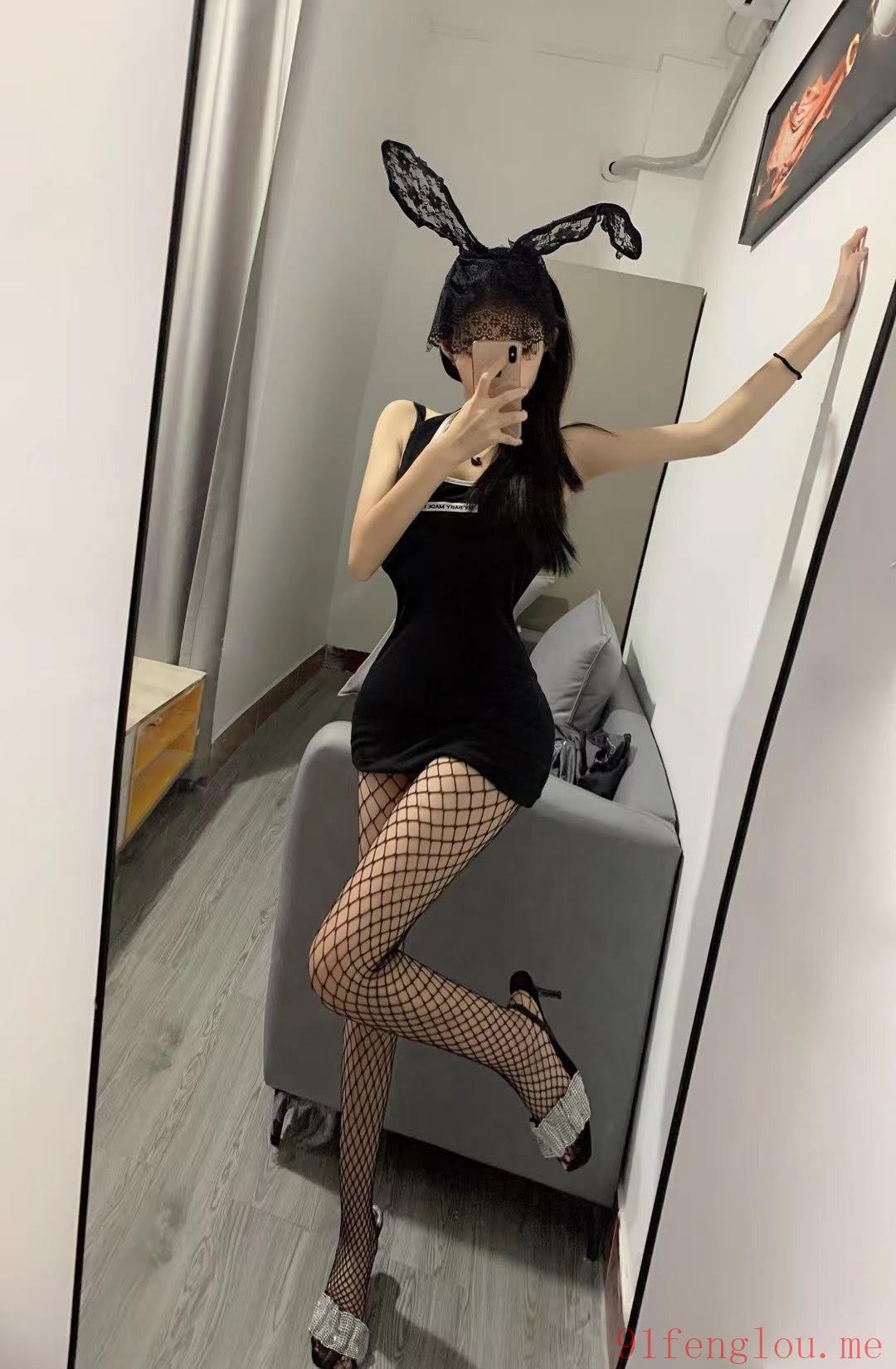 20兼职粉嫩制服