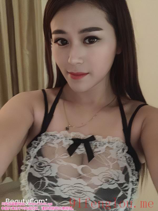 抚媚妖娆的妹子