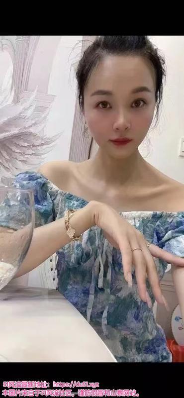 天河丽影美女