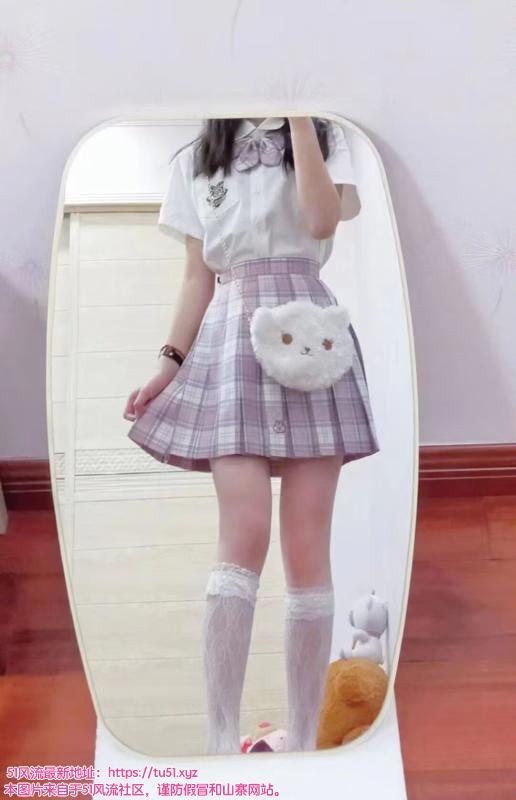 大寨路学生装小丽