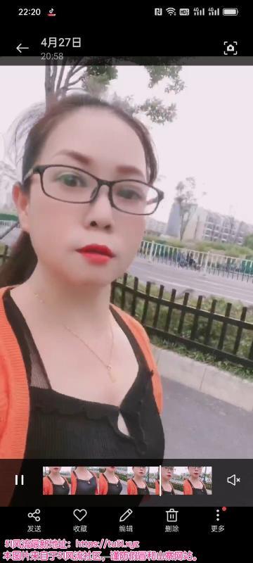 大奶大屁股熟女