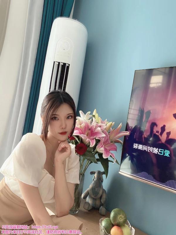 夫子庙大长腿妹子