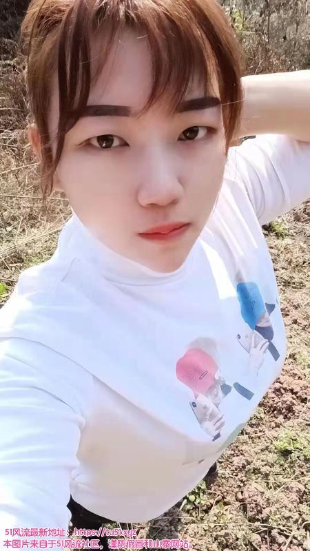 夫子庙 大胸尤物