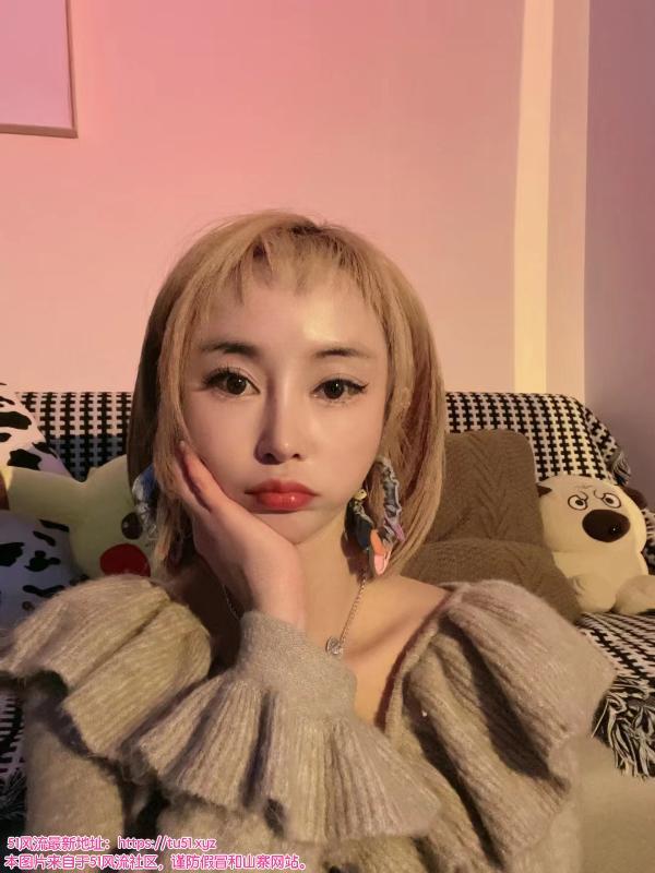 铁机路可爱嫩妹小北