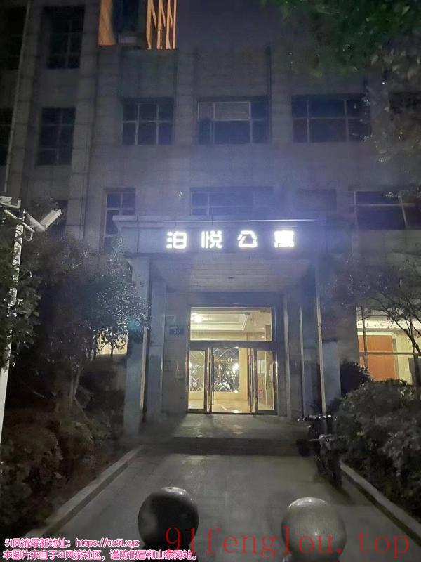 鄞州服务系凤楼