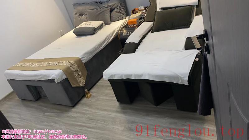 中央城邂逅采耳馆