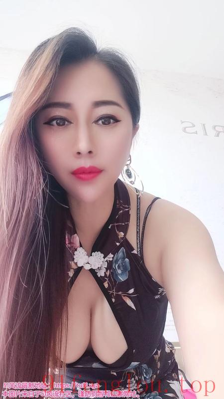 日照万达广场大扎少妇