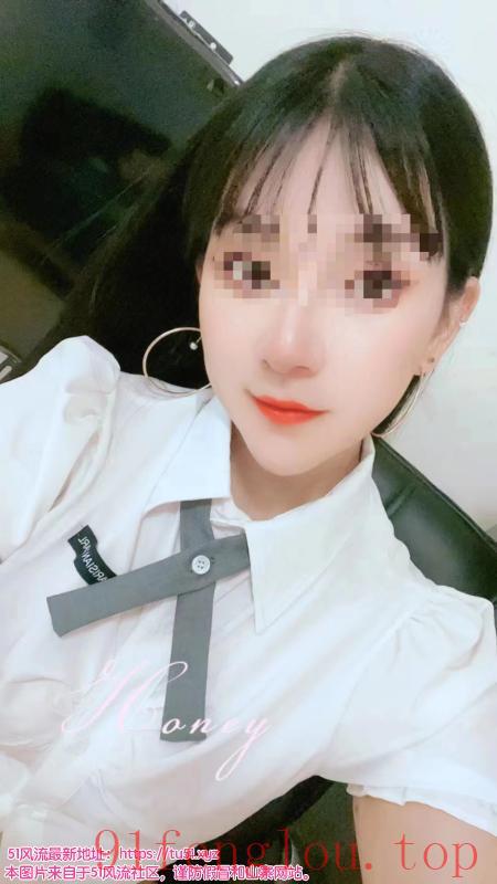 爱健身美女夏晚婷