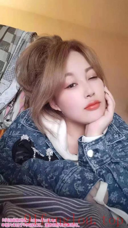 福州颜值高小姐姐