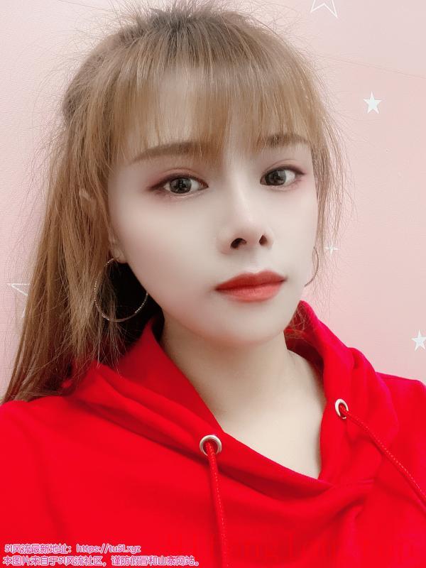 朝阳爱玩游戏的汐汐