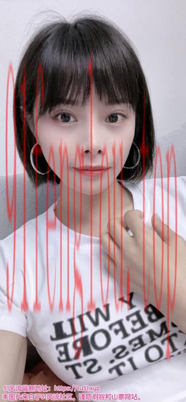 朝阳爱玩游戏的汐汐