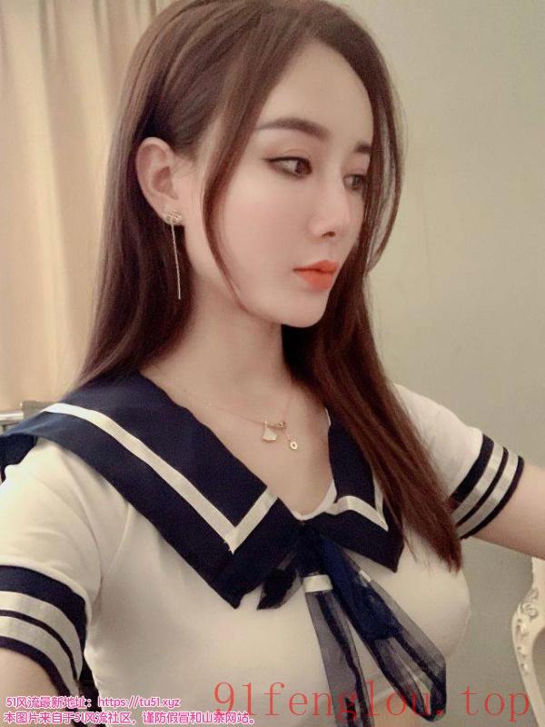 西山性感长腿少妇