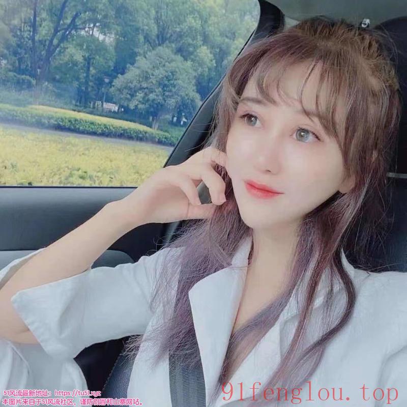 瑜伽性感小妖精