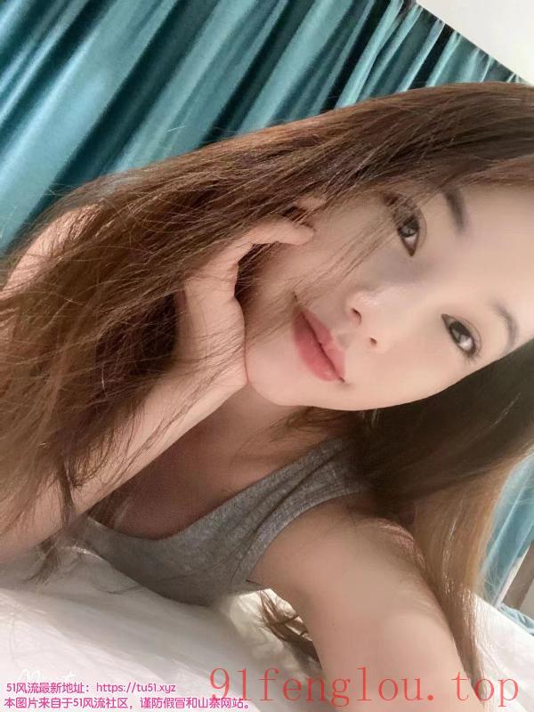 二刷长腿妹萌萌