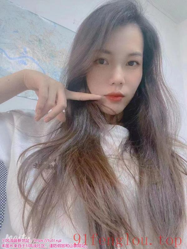 二刷长腿妹萌萌