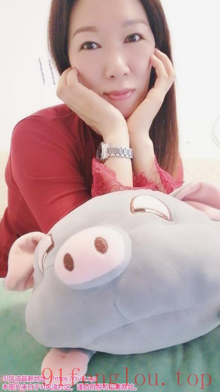 同和地铁口熟女