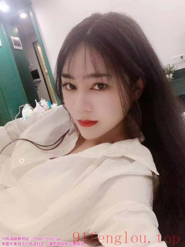 龙华还能啪的美女