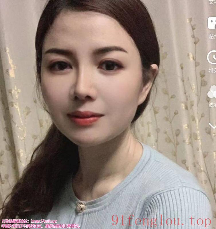 兼职的美丽少妇姐姐