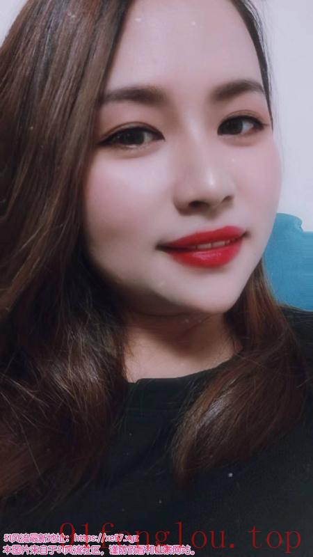 性价比满满小姐姐