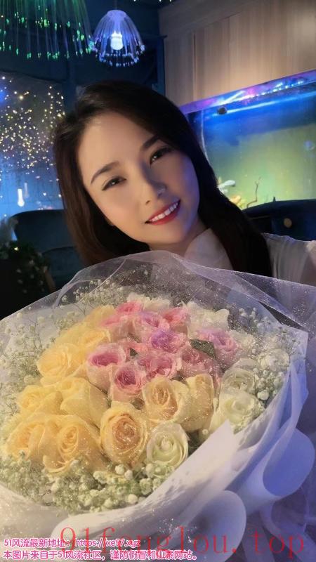 美容店兼职韵味少妇