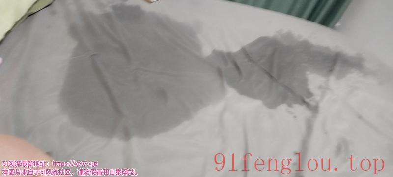 会潮吹的巨乳小坦克