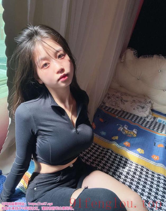 朝阳居家泄火少妇