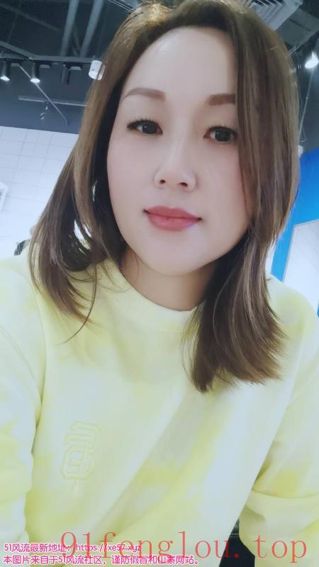 徐汇服务系轻熟骚妇