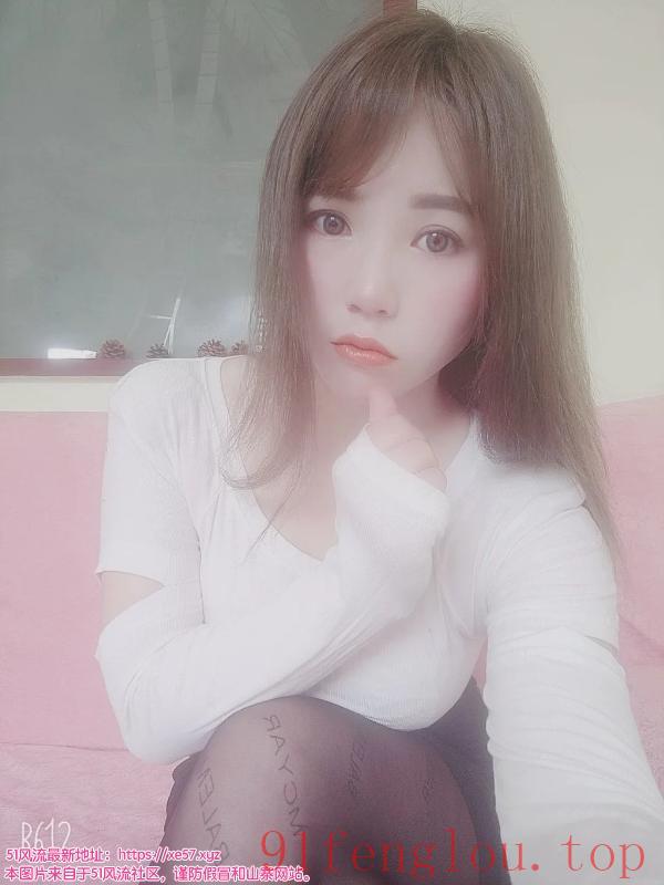 闵行身材火辣妹