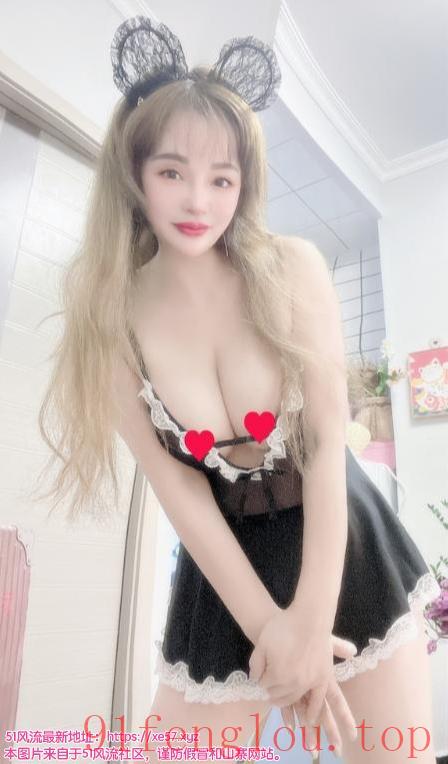 黑丝网美乳诱人倩倩