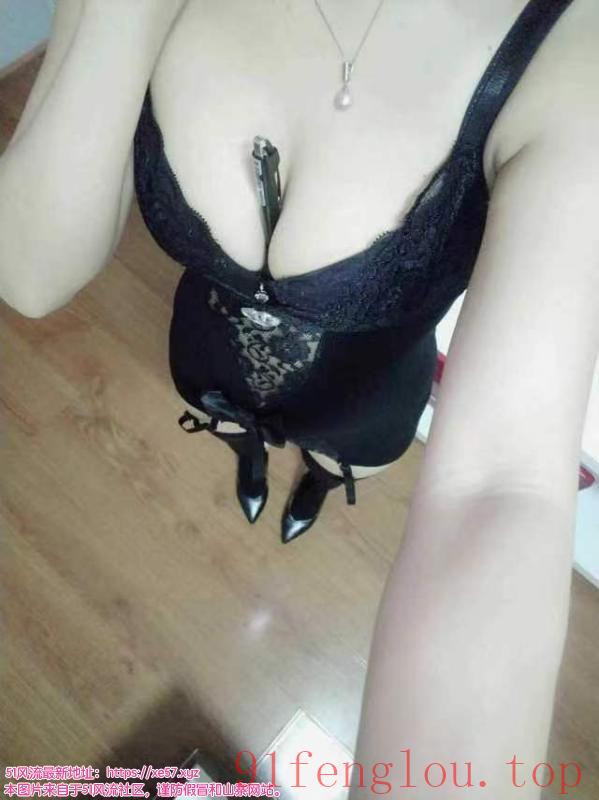 南昌楼凤丝袜高跟