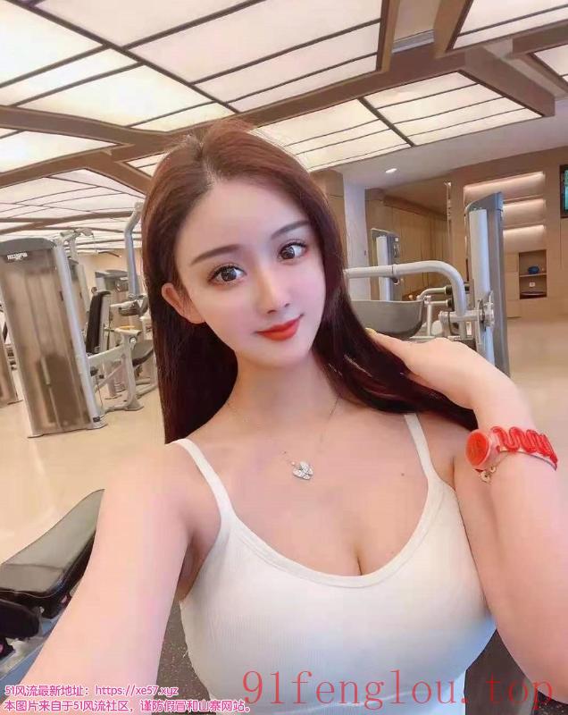 天河瑜伽老师薇薇