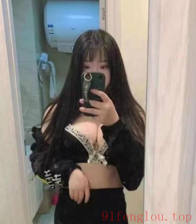 蜀山大胸肥臀少妇