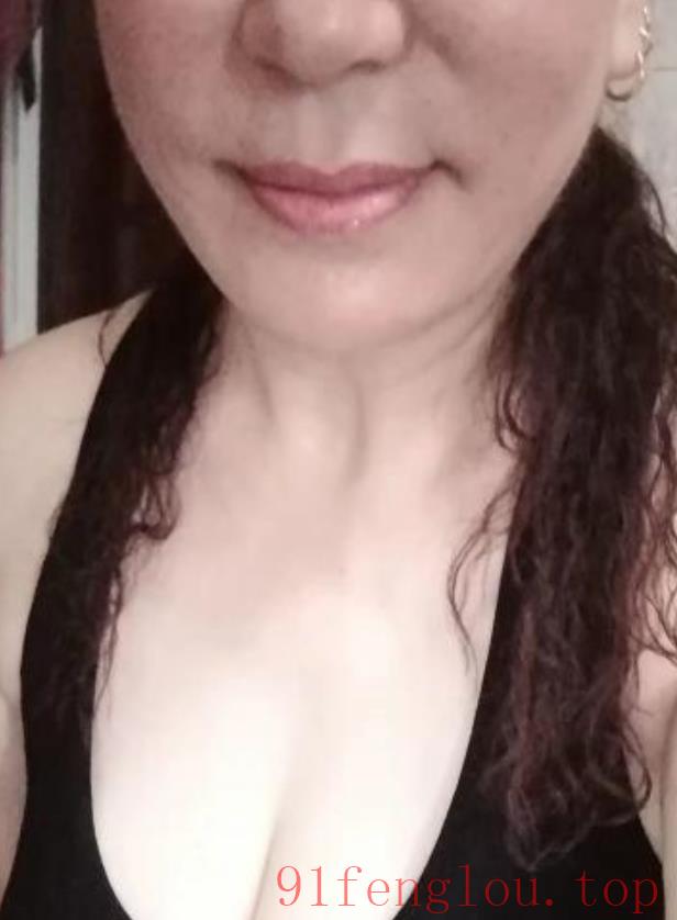 香榭里喷水熟女