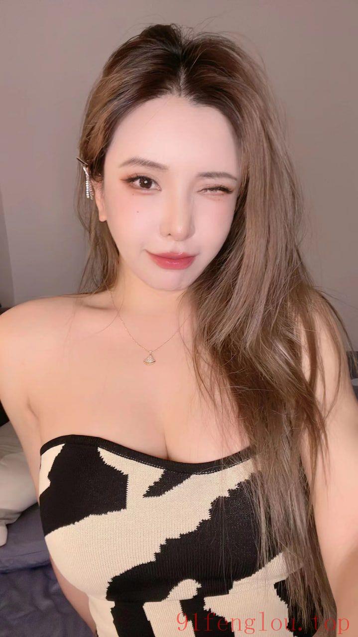 大乳美奴战士，火力全开