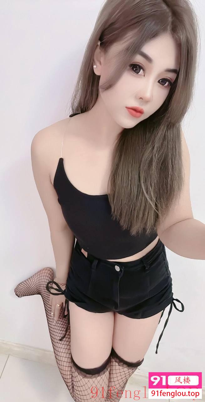 身材好颜值高钧钧