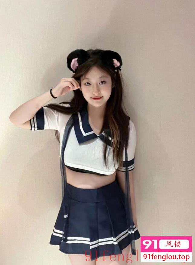 95后新茶晓柔 （刚下水）