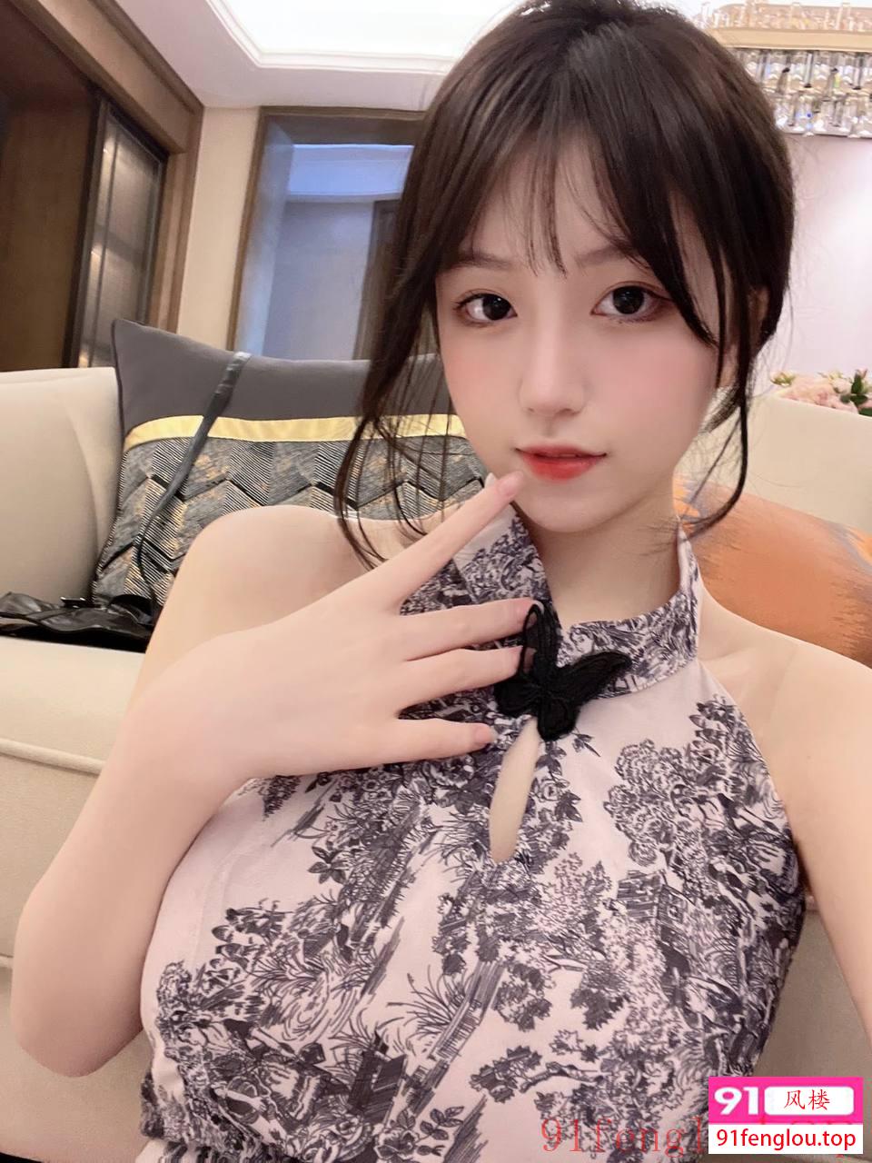 岳各庄大奶子姐姐