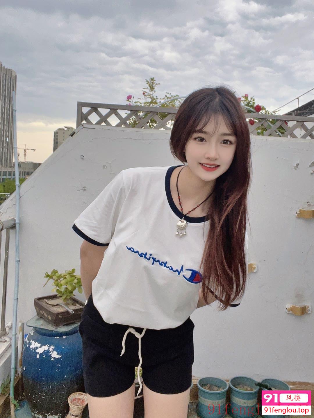 清纯可爱小妹妹