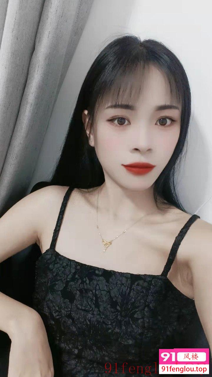 02年妹子 年轻紧致