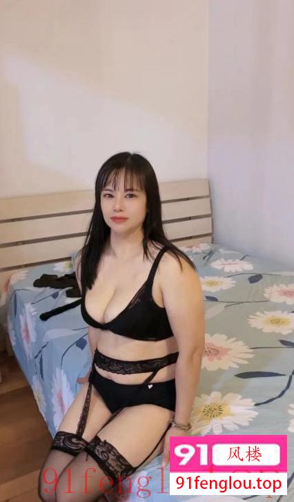 东晓南巨乳双飞