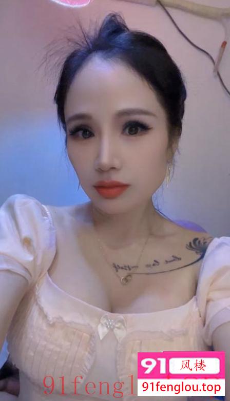 罗湖颜值大胸妹子