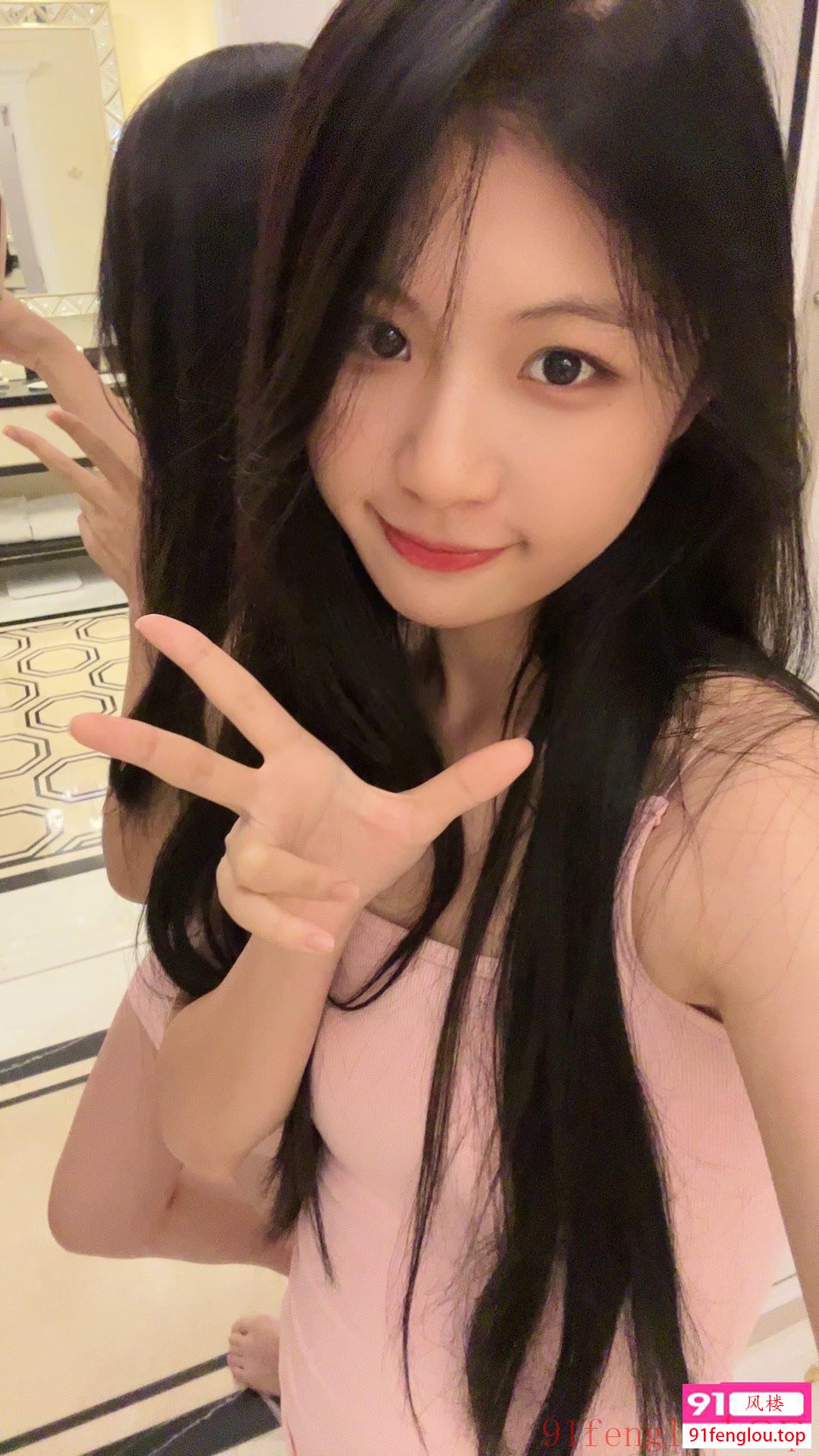 清纯白虎妹妹可肛可外出