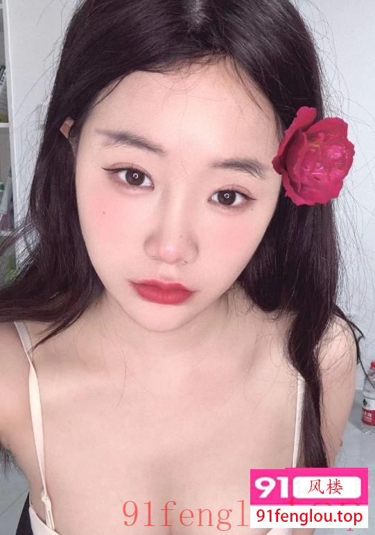 青山大胸妹甜甜