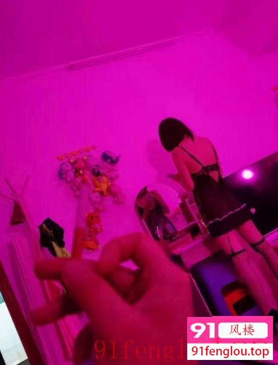 服务王骚女朋友小琳琳