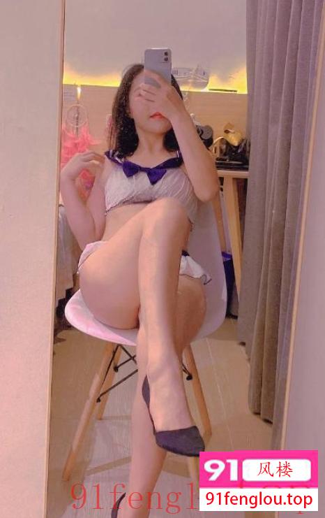 气质御姐服务好可乐